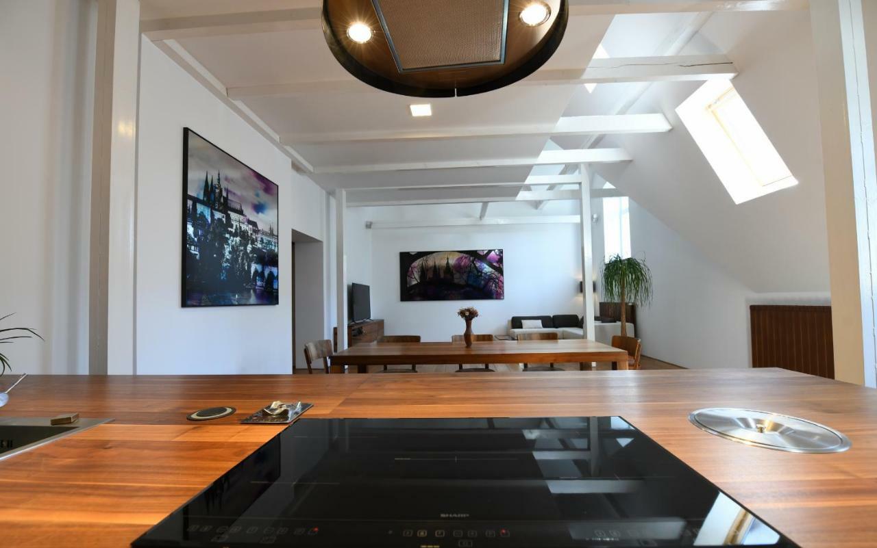 شقة براغ  في Loft المظهر الخارجي الصورة